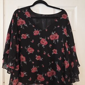 Sexy Floral Black and Red Women's Top